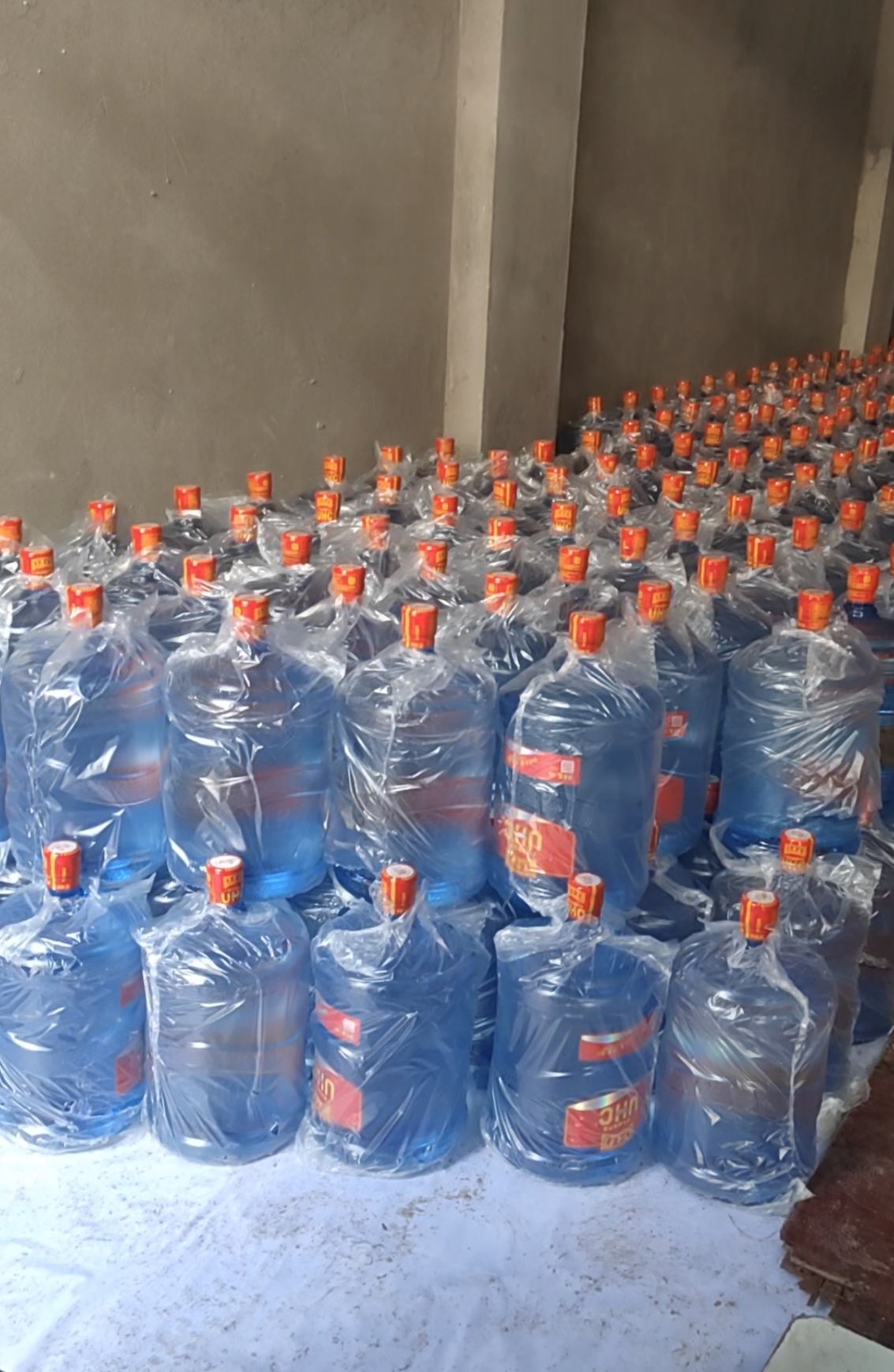 鄰水縣王老吉UHC桶裝水配送中心 - 廣安市桶裝水站